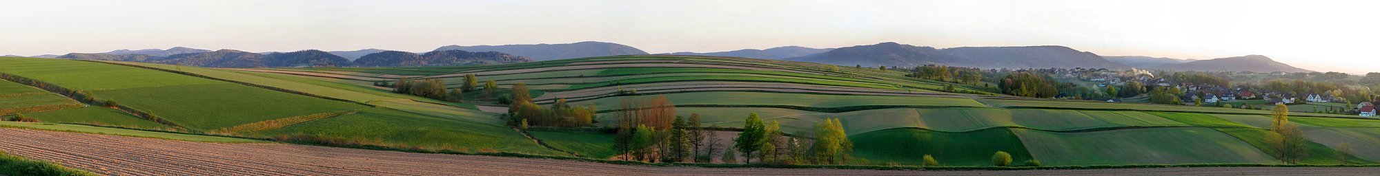 Panorama Beskidu Maego z Wieprza
